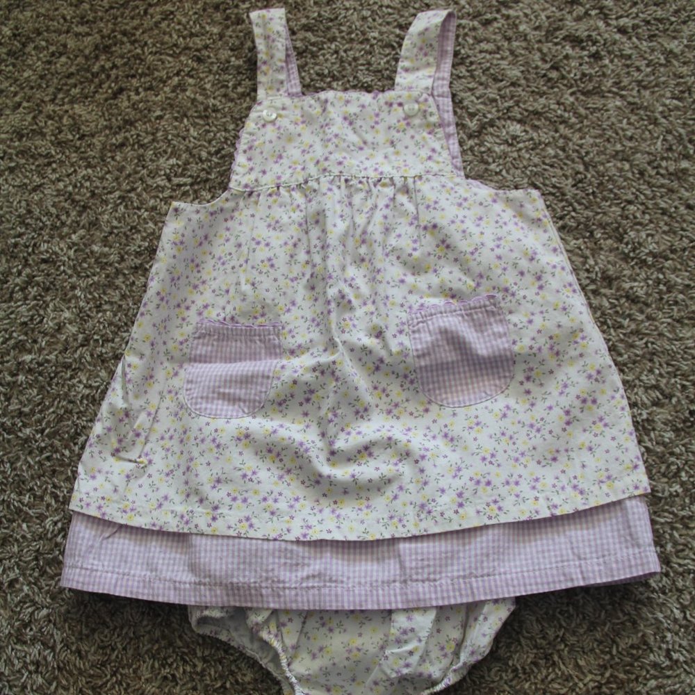 Girls 2 Piece 24 Months Flower and Plaid Sundress with Scalloped Detail - Used